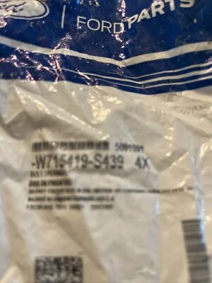 Paquete de 4 pernos de montaje de brazo de control superior Ford Explorer Flex 2009-2019 W715419-S439 Foto 1 de 2