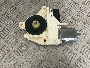 Moteur de lève Vitre Arrière Gauche - RENAULT Laguna III (3) - Réf : 827310001R - Imagen 1 de 4