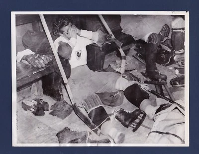 Collette Raimondeau 1937 Lady Greer Cup France vs Britain original hockey photo - Image 1 of 3