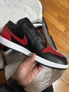 Air Jordan 1 Low Bred - Picture 1 of 6
