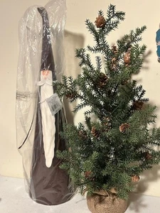 Christmas pine Tree with Santa - Picture 1 of 5