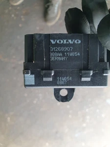 LAND ROVER FREELANDER 2 L359 Heated Seat Control Module 31268907 - Picture 1 of 1