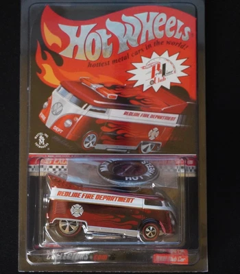 Красный автобус Hot Wheels RLC 2008 VW «Пожарная служба» (4381/5000) - Изображение 1 из 4
