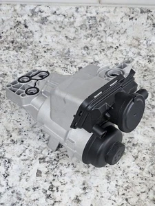 Oil Filter Housing 31338685 Replacement for Volvo C30 C70 S40 S60 V50 2.4L...  - Picture 1 of 1