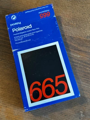 Polaroid Type 665 - Medium Format pos/neg Intant Film - Image 1 of 2
