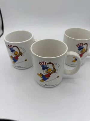 "3 tazas de café de hockey Sam the Olympic Eagle 1984 vintage de los Juegos Olímpicos de Los Ángeles 4""" Foto 1 de 4