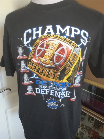 Vintage 2003 Detroit Pistons Basketball Department of Defense Shirt Large Champs Cover