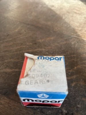 NOS Mopar Distributor Drive Gear 4094029 - Image 1 of 4