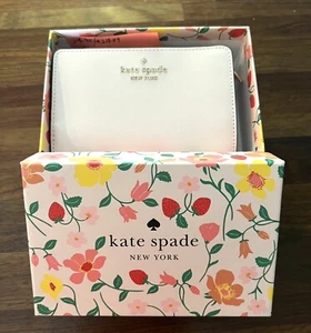 Kate Spade Boxed Madison Strawberry Garden Medium Compact Bifold Wallet - Picture 1 of 6