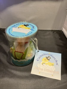 4” Queen Elizabeth The 1st Retired CelebriDucks, NIB, Floats Upright Rubber Duck - Picture 1 of 5