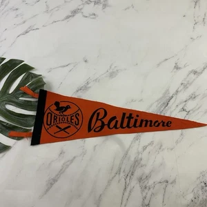 Baltimore Orioles Vintage 50s Pennant Flag Souvenir Large Orange Black Maryland - Picture 1 of 4