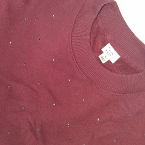 A New Day Damen Large Sweatshirt weinrot Langarm Strass Pullover - Bild 1 von 7