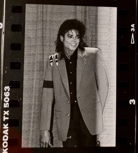 MICHAEL JACKSON - ORIGINAL SCHWARZ-WEISS NEGATIV PLUS ALLE RECHTE - PEPSI EVENT - Bild 1 von 1