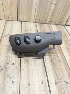 2000-2006 Toyota Tundra Sequoia Rear Gate Window Switch Dimmer Switch Trim Panel - Image 1 of 4