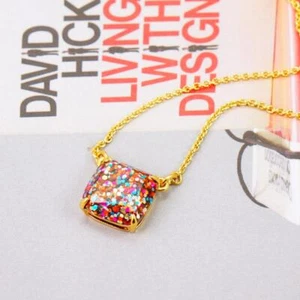 Neu mit Etikett Kate Spade Cause a Stir quadratische Halskette mehrfarbig Glitzer vergoldet - Bild 1 von 4