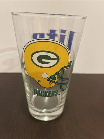 Authentic Vintage Miller Lite Green Bay Packers Beer Glass 1997 Version No Chips Cover
