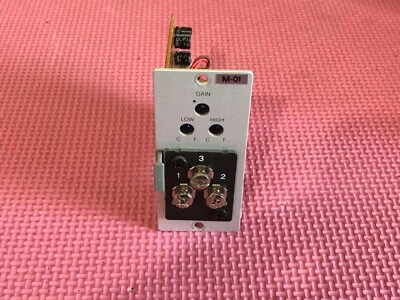 Módulo amplificador micrófono de baja impedancia equilibrado TOA M-01 serie 900 900MKII Foto 1 de 3