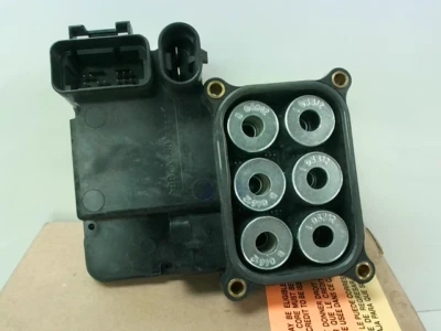 Genuine GM 19121924 Anti-Lock Brake (ABS) Control Module Fits 2006-2007 Silve... - Image 1 of 4