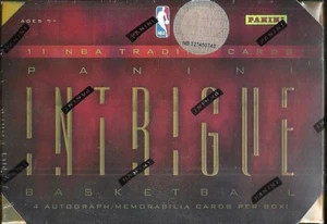 Caja de pasatiempos de baloncesto Panini Intrigue 2012-13 sellada de fábrica - Imagen 1 de 1