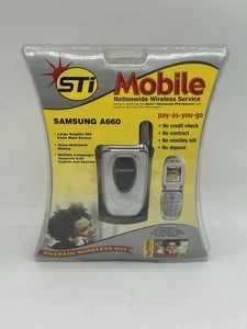 Samsung A660 Vintage Flip Phone Silver - Picture 1 of 5