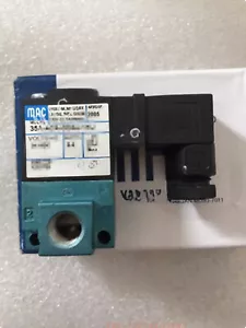 1 szt. Zawór elektromagnetyczny 35A-ACA-DDAJ-1KD - Zdjęcie 1 z 1