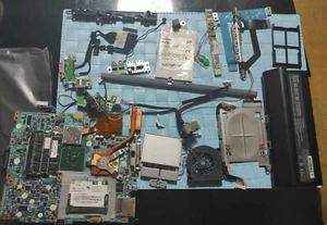 PC Teile Ersatzteile Von TOSHIBA - SPM 30 - Bild 1 von 21