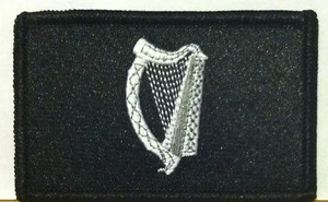Patch BANDIERA IRLANDESE Irlanda Iron-On versione B&W militare tattica bordo nero #3 - Foto 1 di 1