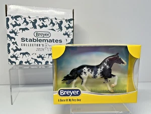 Breyer Horse Stablemate - Club de Coleccionistas 2024 "LANIN" - Mate Nuevo en Caja - Imagen 1 de 8
