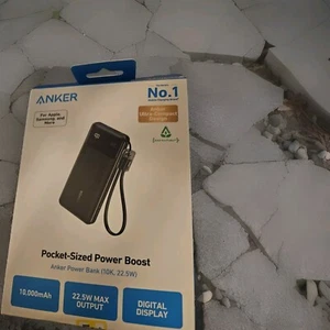 Anker 10,000 mAh 22.5W Digital Display Portable Charger Battery Power Bank - Picture 1 of 2