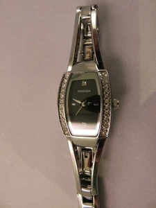 SEKONDA SILVER TONED WATCH WITH CRYSTALS - Picture 1 of 7