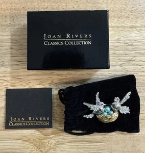 JOAN RIVERS SWAROVSKI CRYSTAL PAIR OF ROBINS IN BLUE PEARL NEST BROOCH PIN - Picture 1 of 5