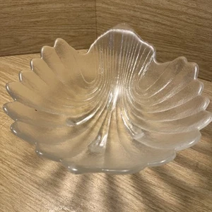 JRC Riedel Crystal Glass Heavy Seashell Shell Scalloped Footed Bowl Dish- Beach - Picture 1 of 7