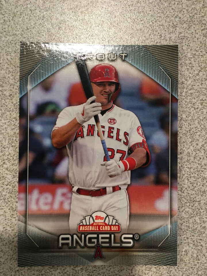 Topps 2020 National Baseball Card Giveaway **Complete Your Set** - Image 1 of 1