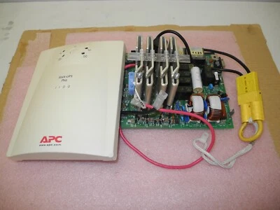 APC 640-0733-E  BACK-UPS PRO 1100 UPS MAIN POWER/CONTROL BOARD w/ CABLES & OCP - Image 1 of 4