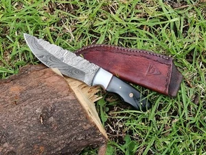 Handmade Damascus Steel Chef, Hunting Knife, Bull Horn Handle, Leather Sheath - - Picture 1 of 9