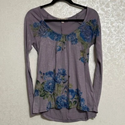 Blusa Decree Azul Estampado Floral Manga Larga Encaje Detalle Hombro Púrpura Talla M Foto 1 de 4