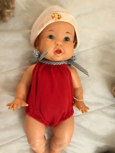 VINTAGE RUB A DUB DOLLY DOLL - Picture 1 of 7