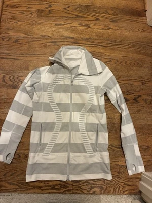 Women’s Lululemon Gray And White Striped Jacket Size 6 - Image 1 of 4