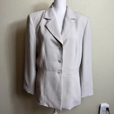 Kasper Petite Women's Blazer Beige Size 12P Lined Career Business Button - Image 1 of 4