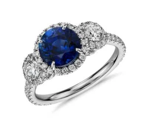 Anillo de compromiso de 3 piedras de oro blanco de 14 quilates con diamantes ... - Imagen 1 de 4