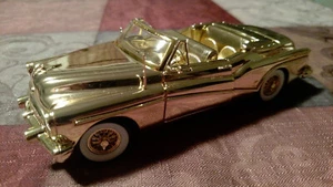 SIGNATURE 1953 GOLD PLATED BUICK SKYLARK ITEM: GLDSKY NIB DIE-CAST CAR RARE - Bild 1 von 10