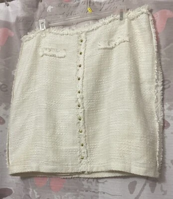 Saia reta JENNIFER LOPEZ forrada frente cravejada feminina tamanho 16 branca com brilhos - Imagem 1 de 4