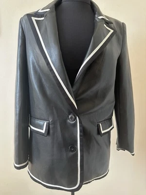 ALICE+OLIVIA ELNA CLASSIC Faux Leather Blazer Jacket Black & White sz 0 - Image 1 of 4