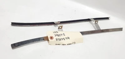 Alfa Romeo Spider Veloce 1988 OEM derecho izquierdo convertible tapa embellecedores traseros inferiores Foto 1 de 4