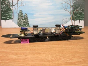 Weaver O-GA PRR GG1 Brunswick Green 5 Stripe Electric LOCOMOTIVE FRAME AND MORE - Picture 1 of 9