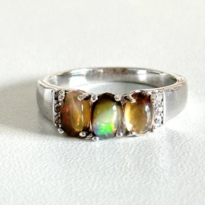 925 Sterling Silver Opal Three Stone Cabochon & White Topaz Band Ring Size 7 - Picture 1 of 14