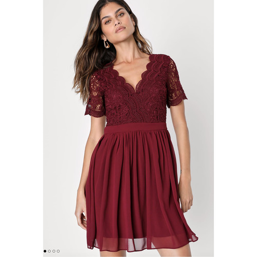 Abito da pattinatore in pizzo Lulus nuovo con etichette taglia