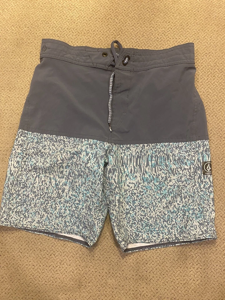 Boys Volcom Swimsuit Trunks Board Shorts Large Gray - Image 1 of 1