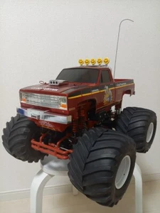 Tamiya Clod Buster 4x4x4 Electric RC Monster Truck - Picture 1 of 8