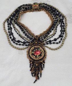 Michal Negrin Halskette viktorianisch Rose Perlen schwarz Spitze Statement Latz 1990er Y2K - Bild 1 von 2